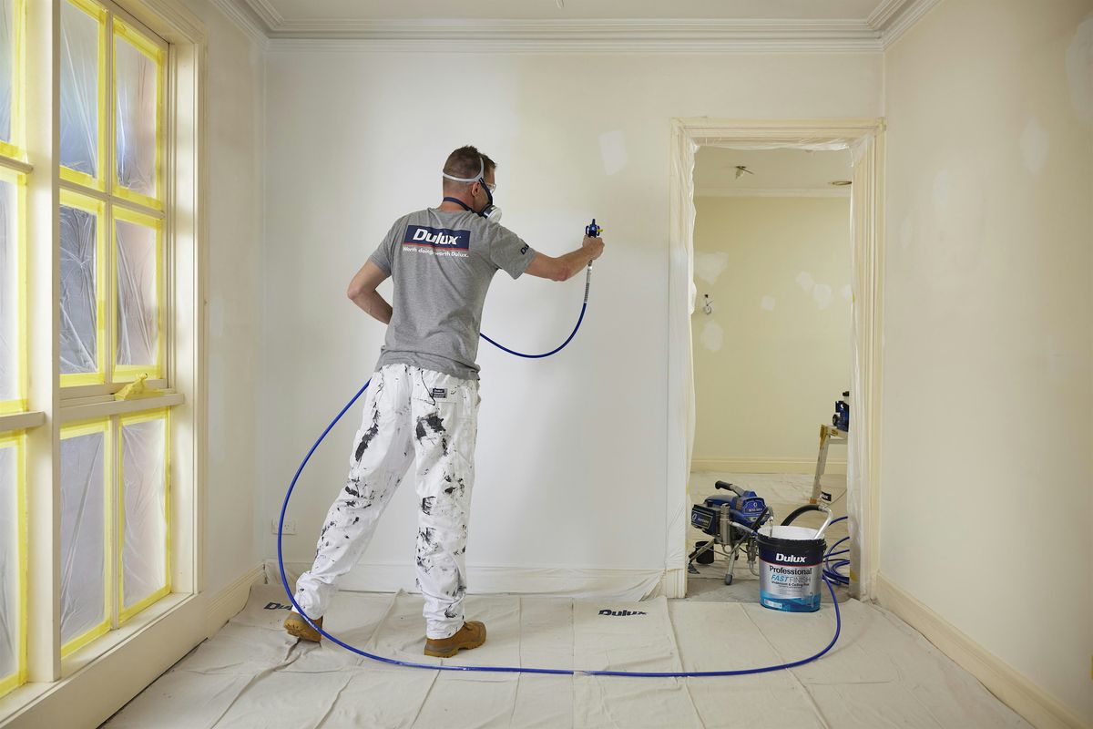 Airless Spray Course by Dulux Trade Training