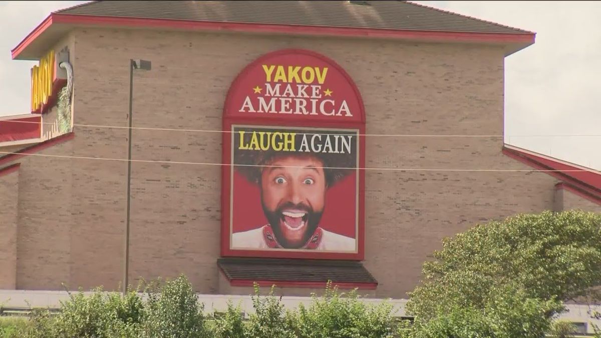 Yakov Smirnoff at Ohio Star Theater