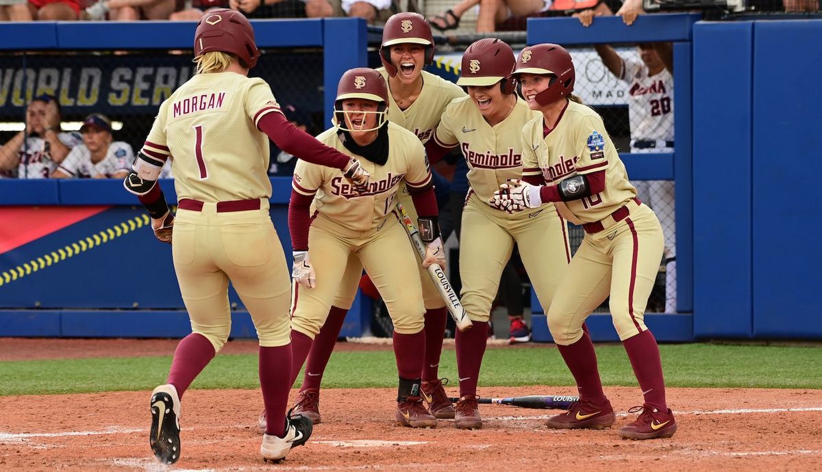 Parking Florida State Seminoles at Louisville Cardinals Womens Volleyball