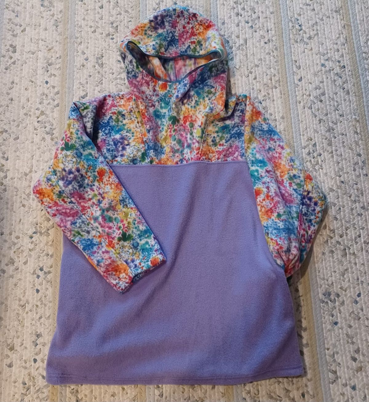 Serger Fleece Pullover