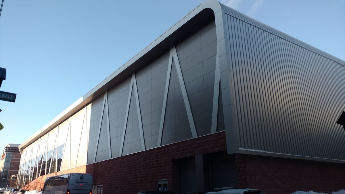 Parking NJIT Highlanders at Penn Quakers Mens Basketball