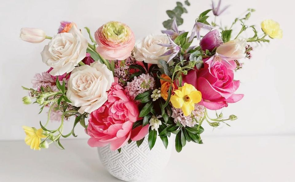 Celebrate Mother's Day with Flowers, Friends, and Fun! Make and take floral centerpiece. \u2728 