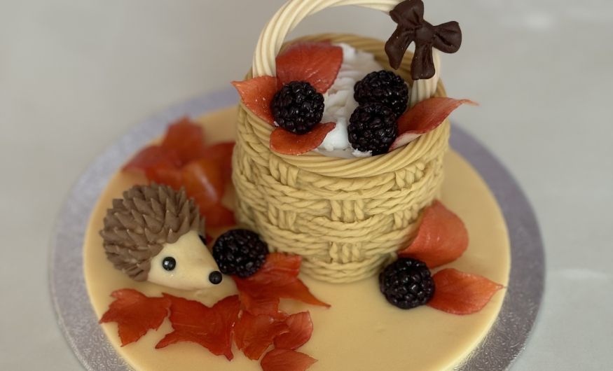 Autumn basket cake with mini hedgehog