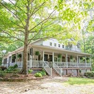 Chattooga Trails Bed and Barn, LLC