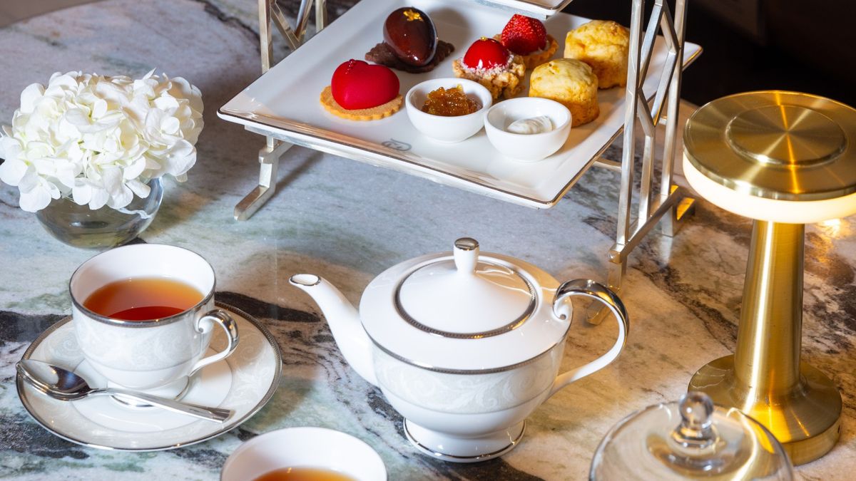 Exquisite Afternoon Tea | The Queen\u2019s Tea Time