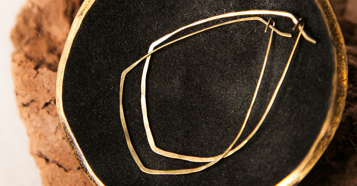 Make Your Own Geometric Hoops