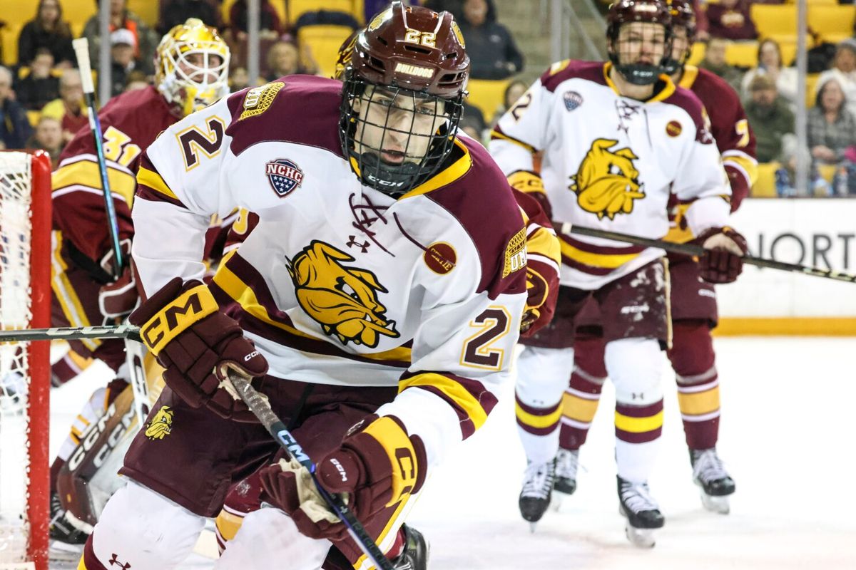 St. Cloud State Huskies vs. Minnesota Duluth Bulldogs