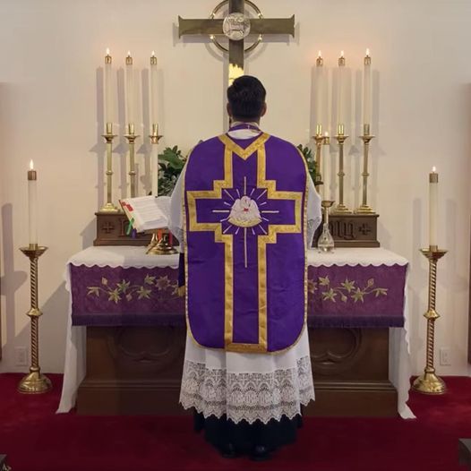 Sunrise Low Mass (7 AM)
