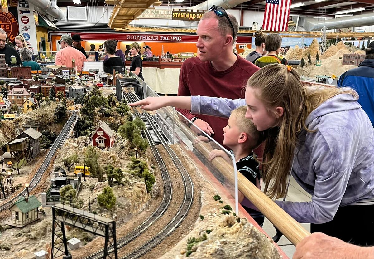 SWAP MEET\/TRAIN SHOW