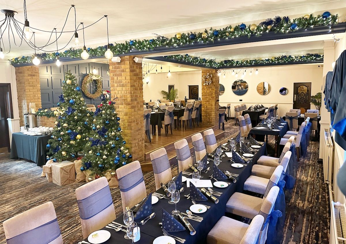 Christmas Day Lunch At Thornhurst Manor 