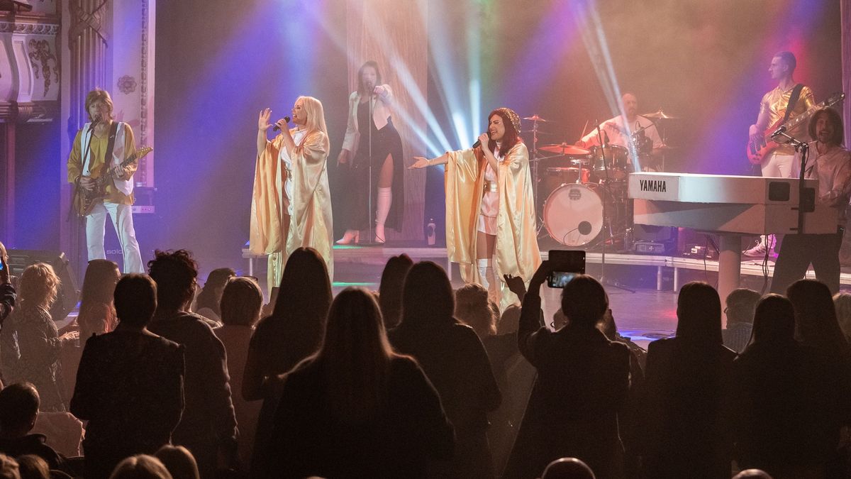 Masters Of The Scene: ABBA the show!