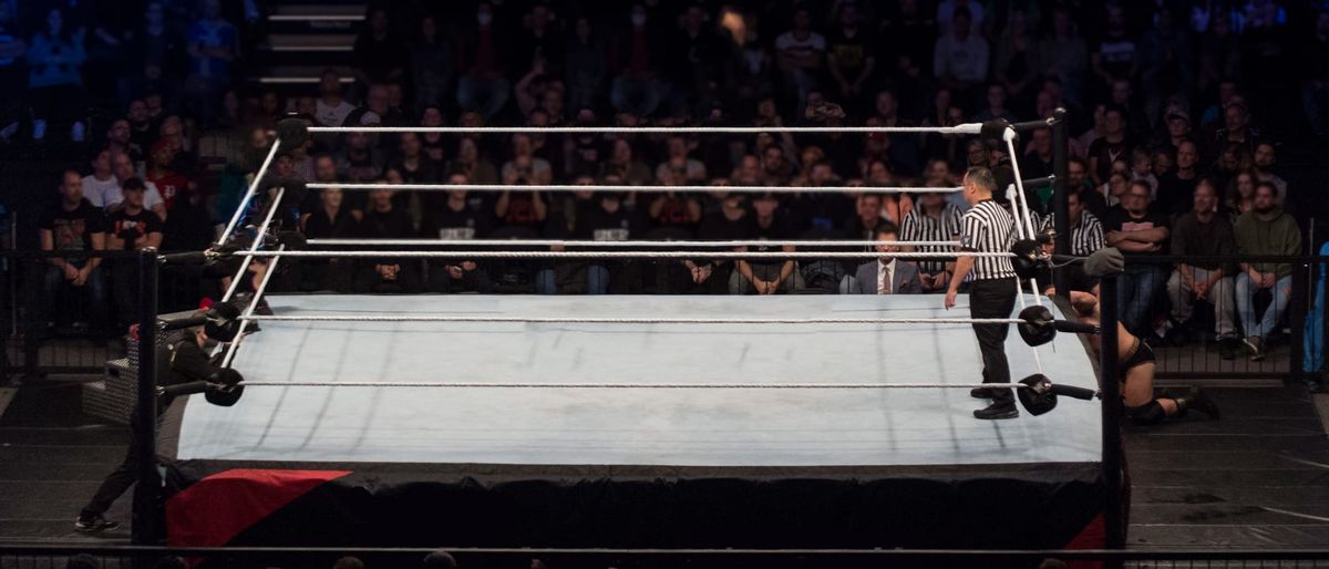 Parking WWE Holiday Tour