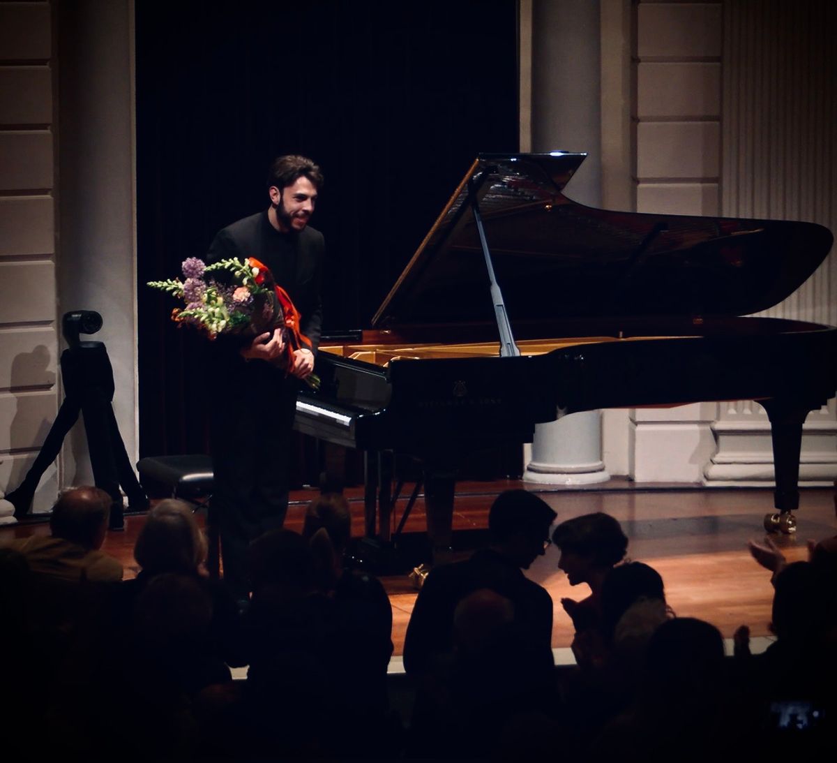 Nicolas van Poucke \u2013 Concertgebouw Recital