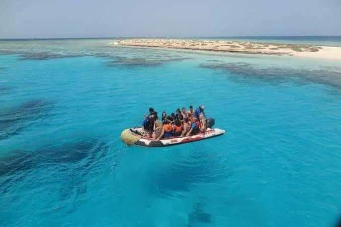 Wycieczka statkiem HAMATA - WYSPY QULAAN - EGIPSKIE MALEDIWY 55 $ - MARSA ALAM