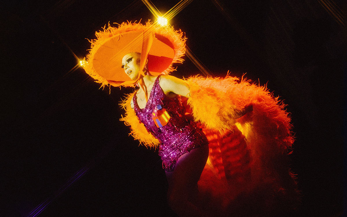 Sasha Velour (18+)