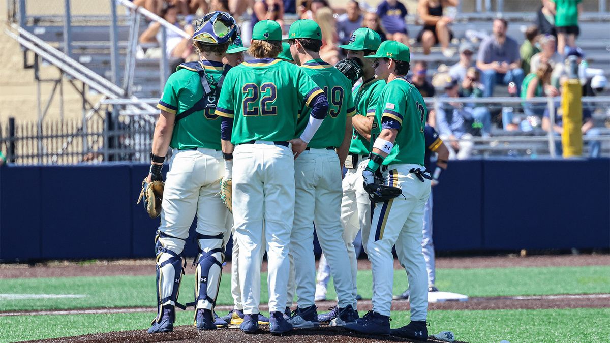 Notre Dame Fighting Irish at Louisville Cardinals Baseball at Jim Patterson Stadium