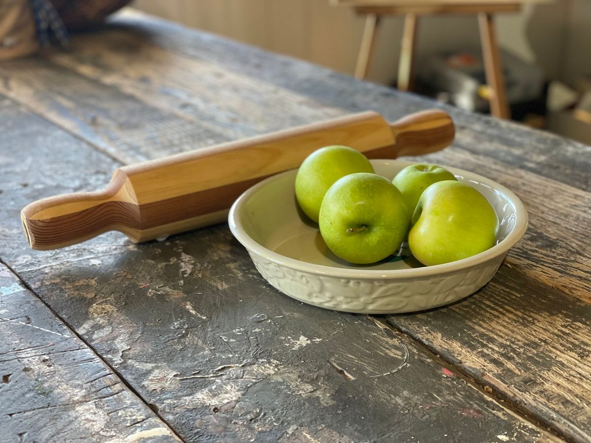 Harvest & Bake: A local Apple Pie Workshop