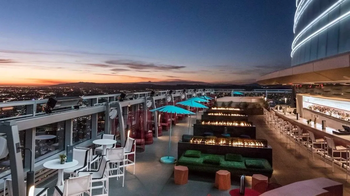 DOWNTOWN LA ROOFTOP MIXER! @ SPIRE 73  \ud83e\udd42