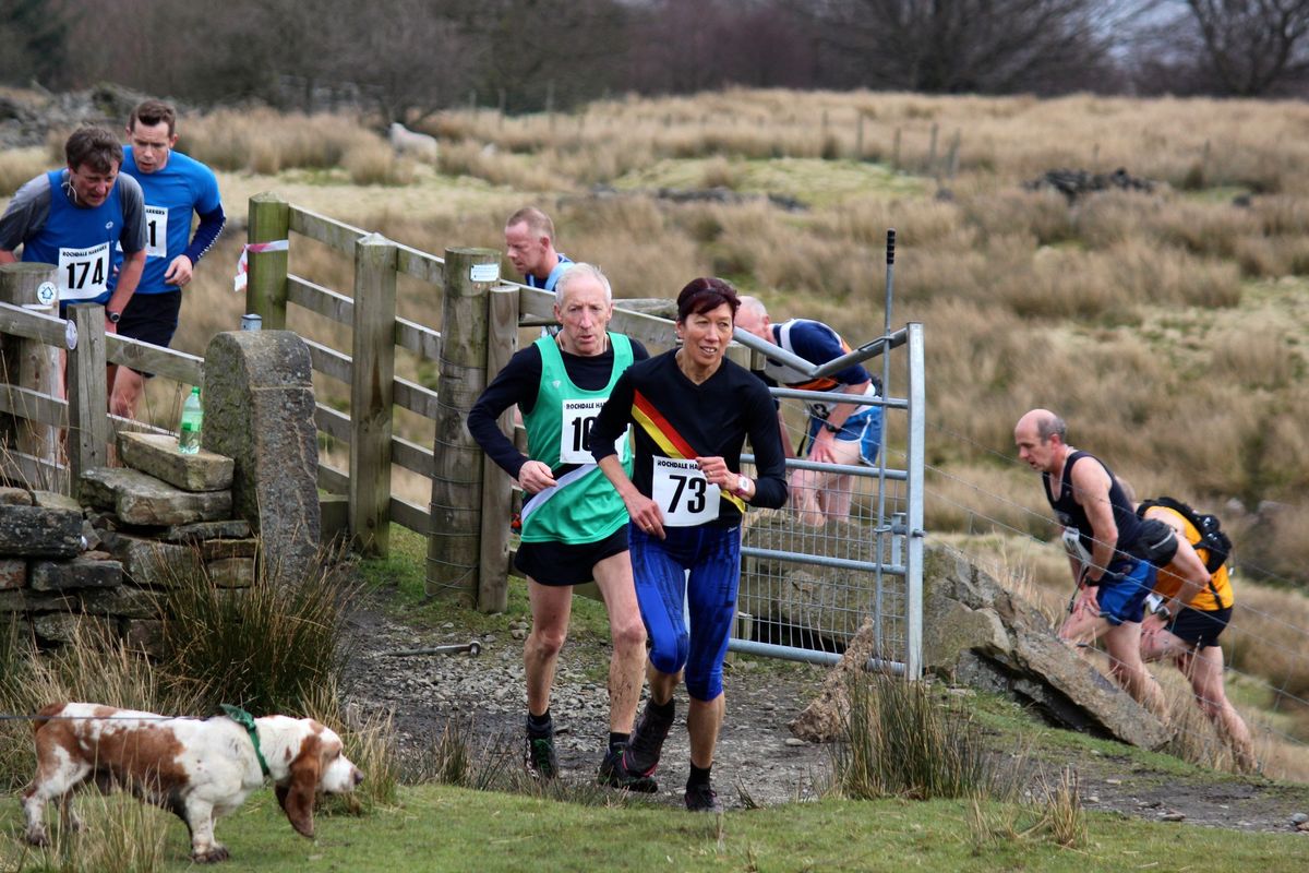 Wardle Skyline Fell Race