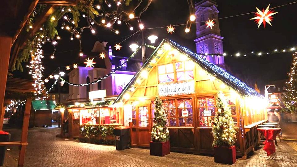 Winter-Weihnachtsmarkt im Strandbad L\u00fcbars