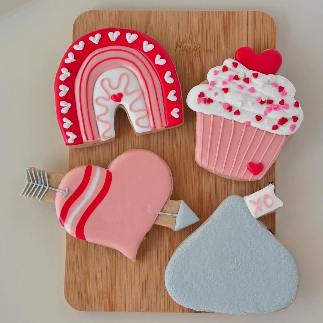 Valentine's Sip & Cookie Night- Cookie Decorating Workshop