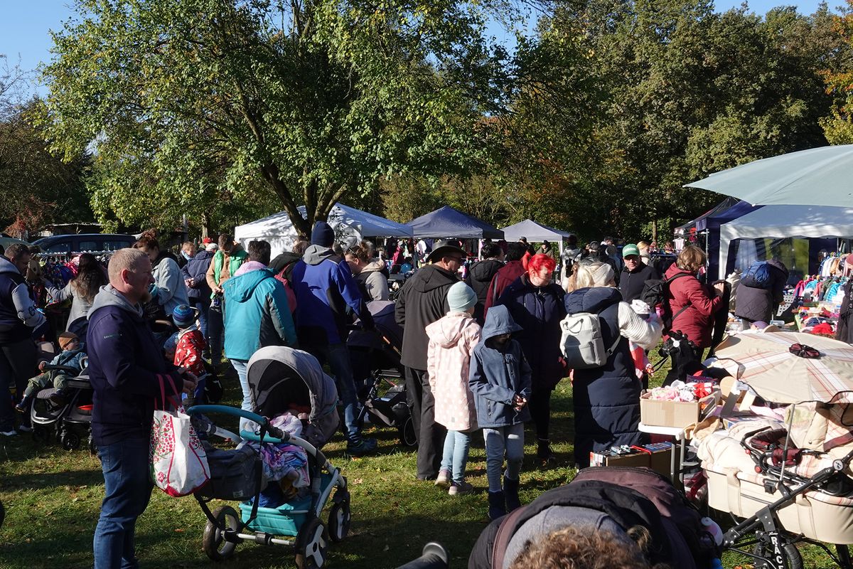 Baby- und Kindersachenflohmarkt Fr\u00fchling - Luckau LAGA-Park 