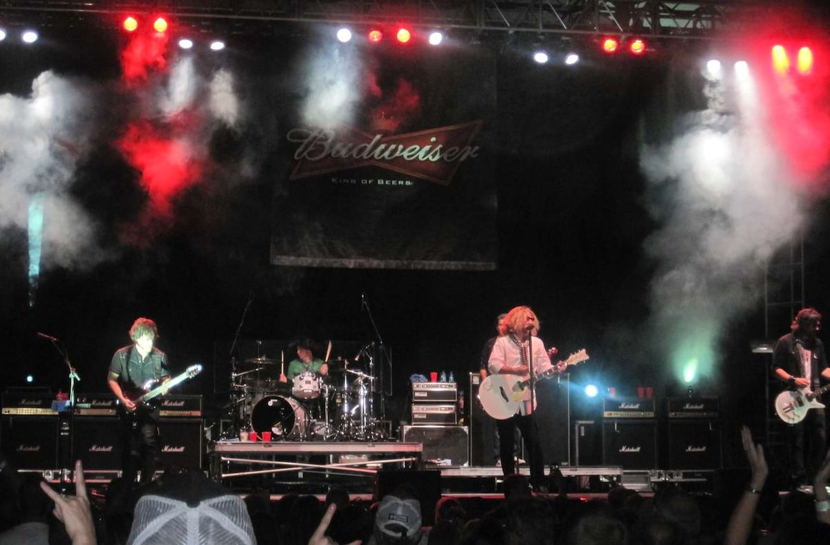 Collective Soul at Muckleshoot Events Center