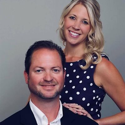 Spouses Selling Houses