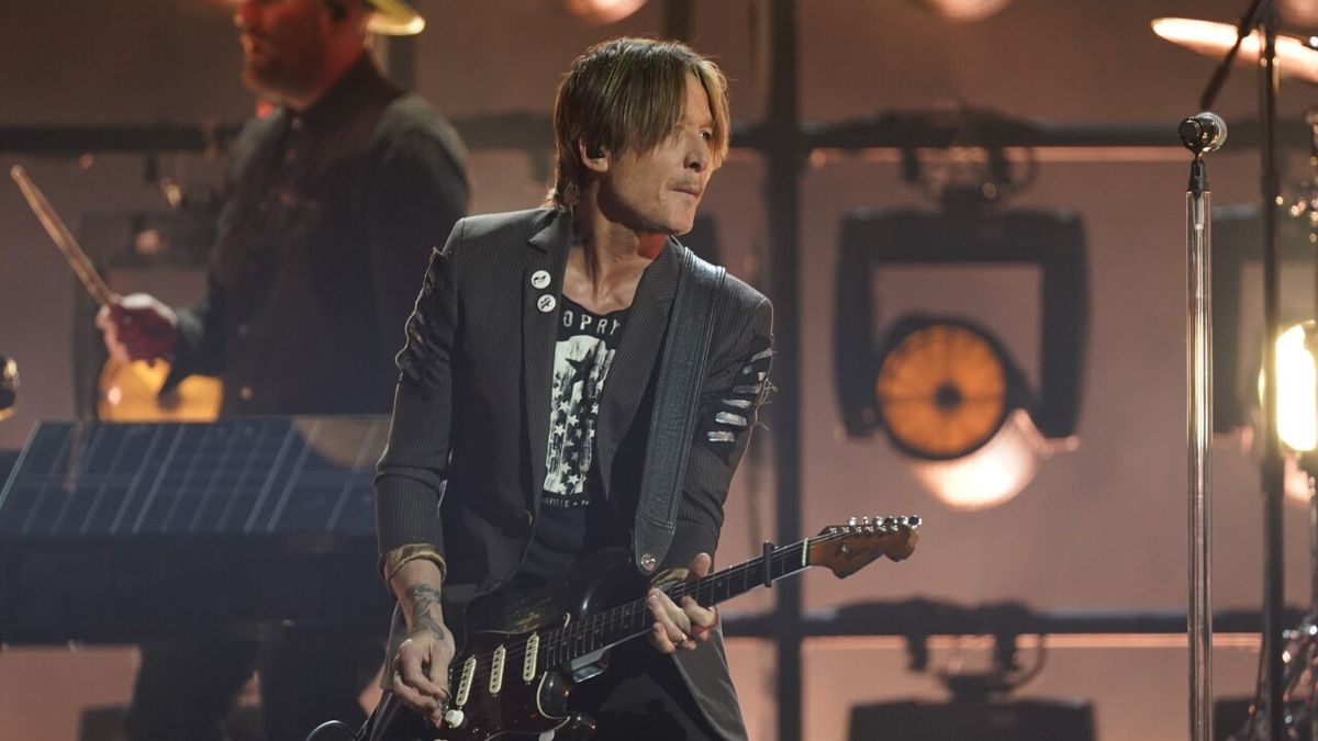 Keith Urban at Blossom Music Center