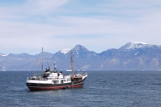 Abenteuer Arktis \u2013 Auf Nordlandfahrt durch Gr\u00f6nland, Kanada und Finnland