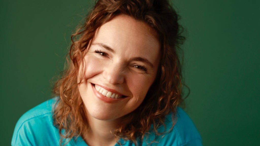 Beth Stelling At Jimmy Kimmel's Comedy Club
