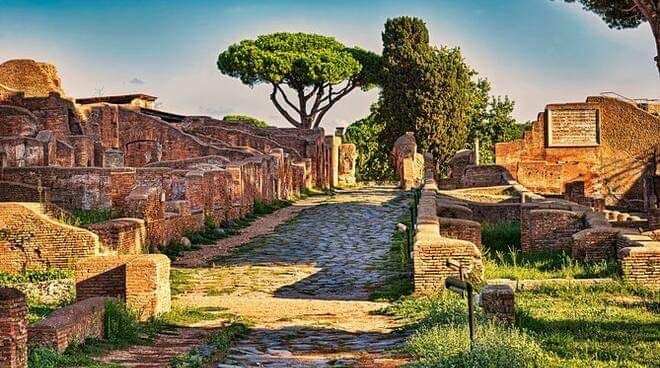 Spettacolare passeggiata culturale nel Parco Archeologico di Ostia Antica 