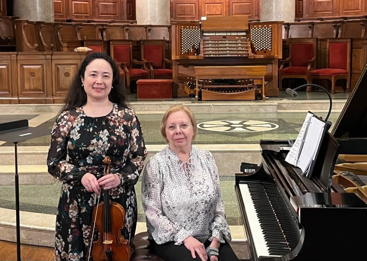 Violinist Sara Su Jones and Pianist Tatyana Stepanova