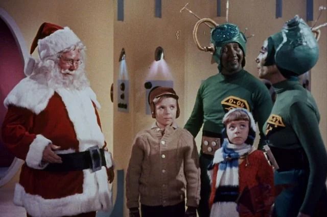 The Fountaineers KMSU Radio Drama Troupe Presents SANTA CLAUS CONQUERS THE MARTIANS