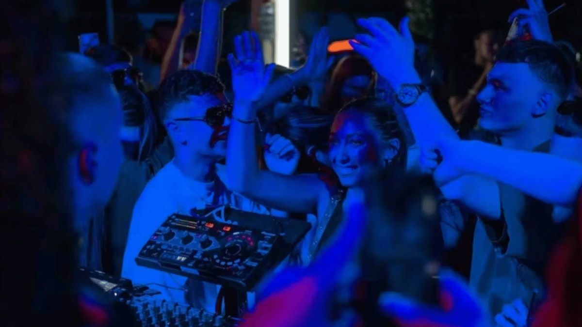 SECRET GARDEN RAVE.