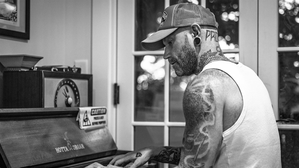 Satsang (Solo) with Joey Harkum