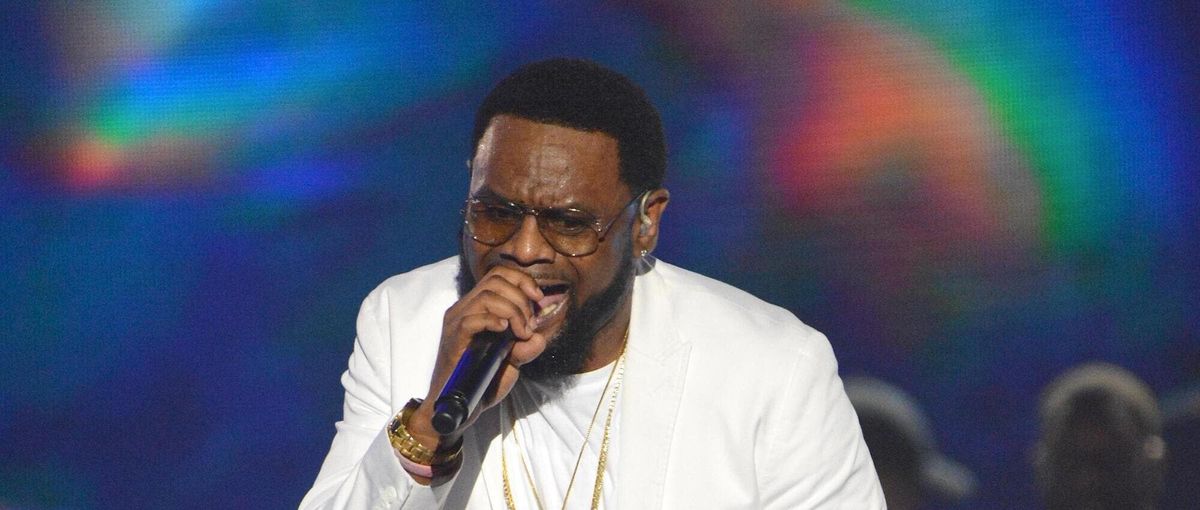 Carl Thomas Emotional 25th Anniversary Concert Up Close & Personal