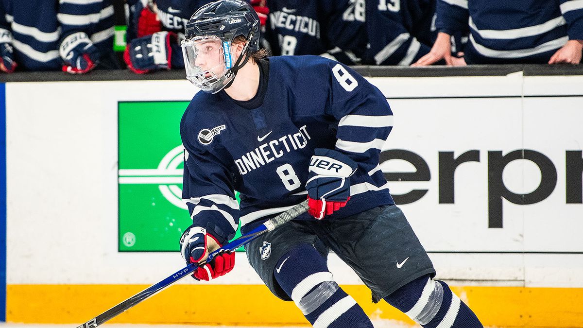 Boston University Terriers  vs. UConn Huskies