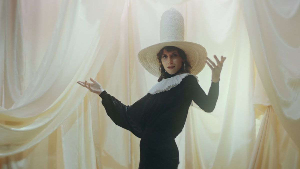 Aldous Harding