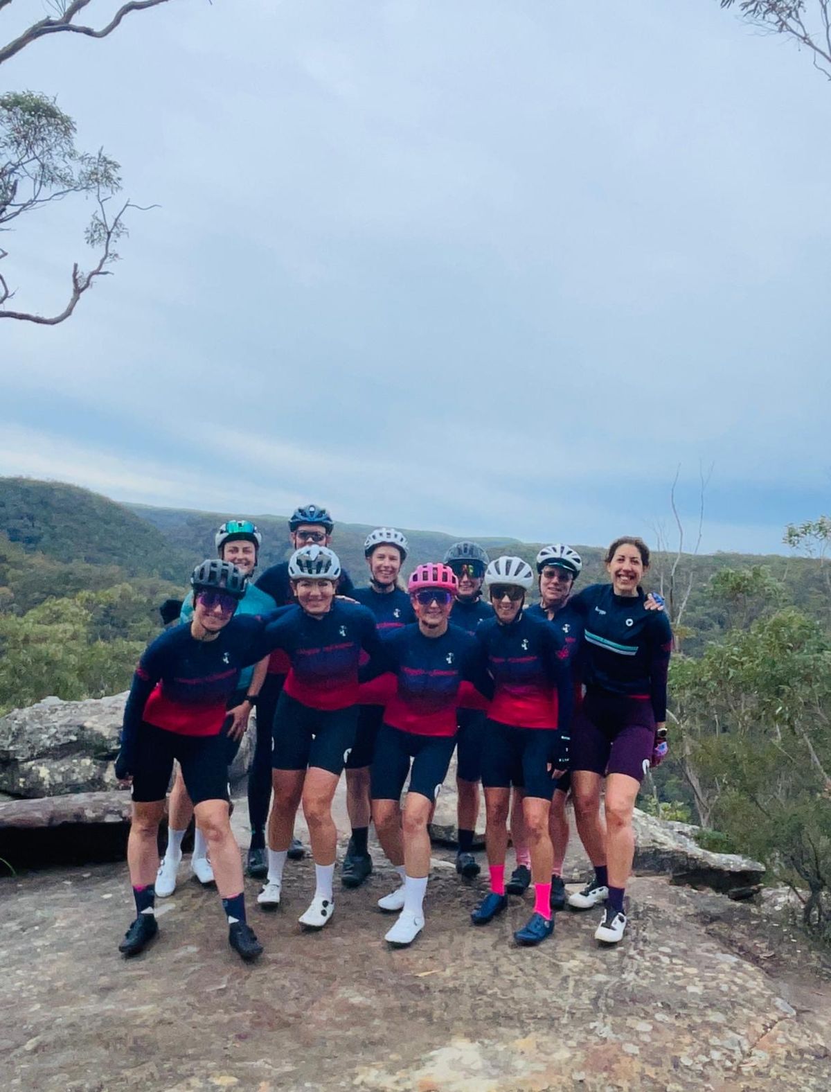 VILLAGGIO WOMENS BUNCH RIDE NOV 