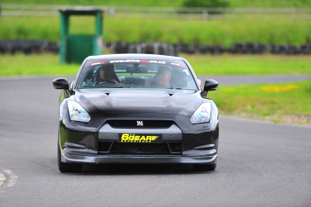 Supercar Driving Experiences at Three Sisters Circuit