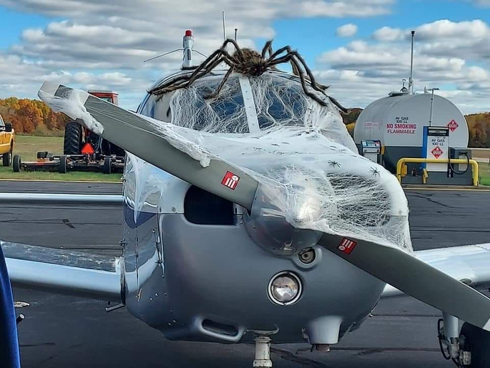 Trunk or Treat (with Airplanes)