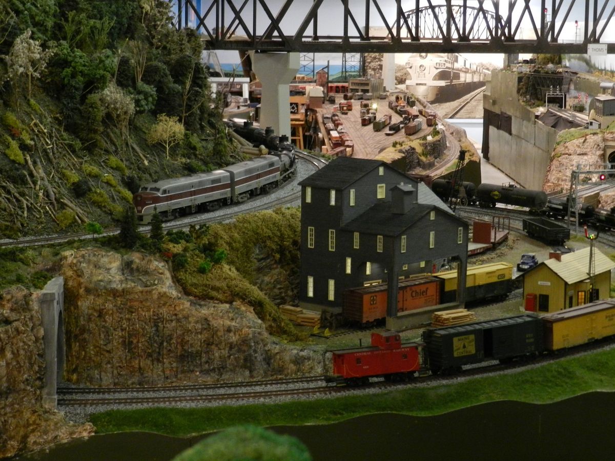 Model Railway Show - Holiday edition