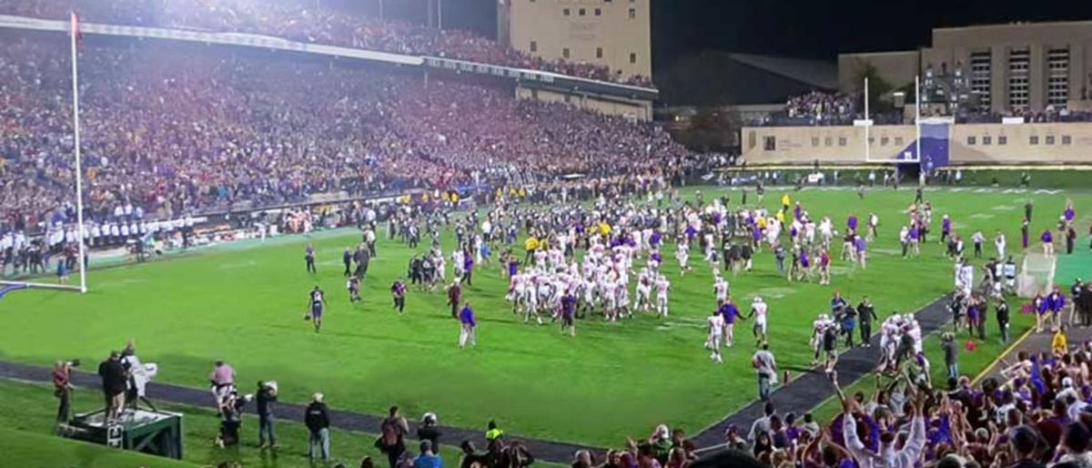 Illinois Fighting Illini vs. Northwestern Wildcats