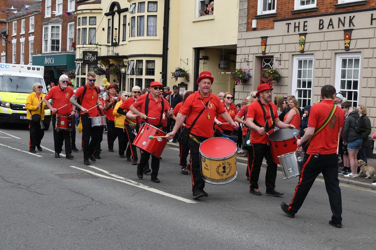 Pershore Carnival Procession 