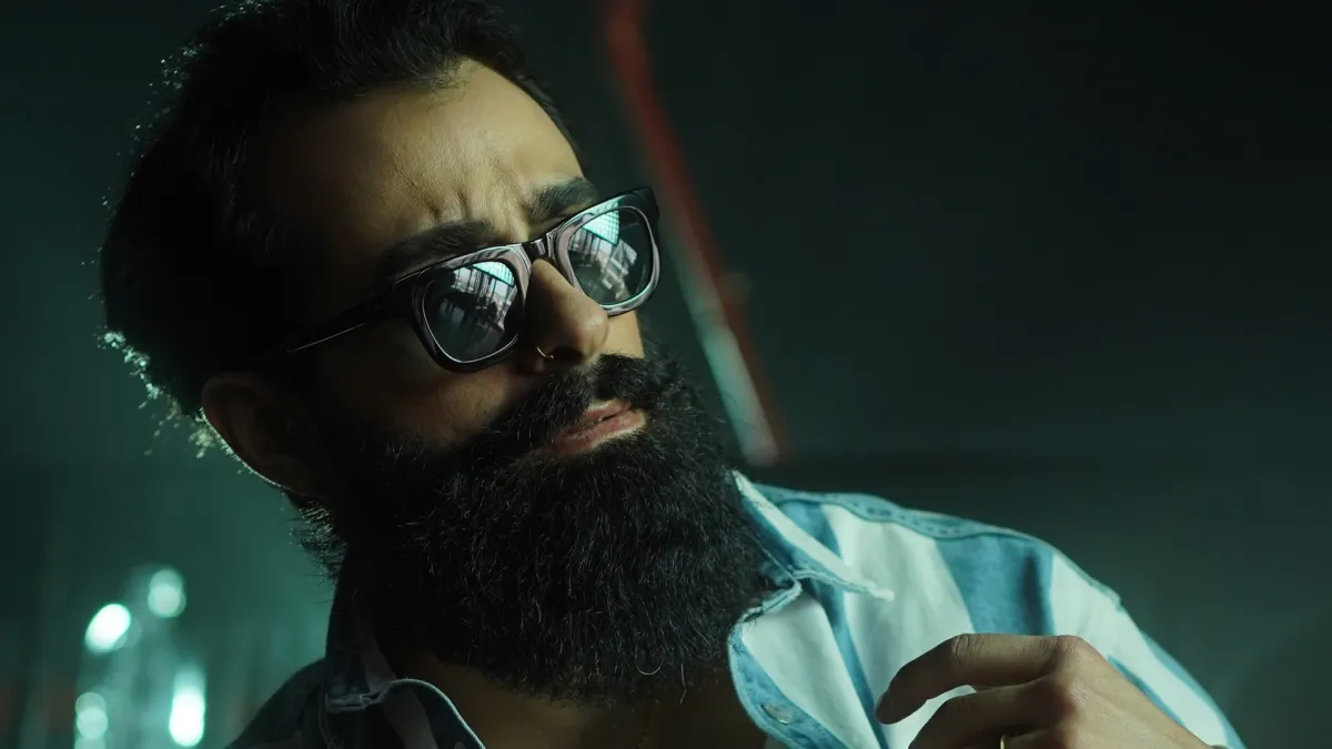 G\u00f6khan T\u00fcrkmen in