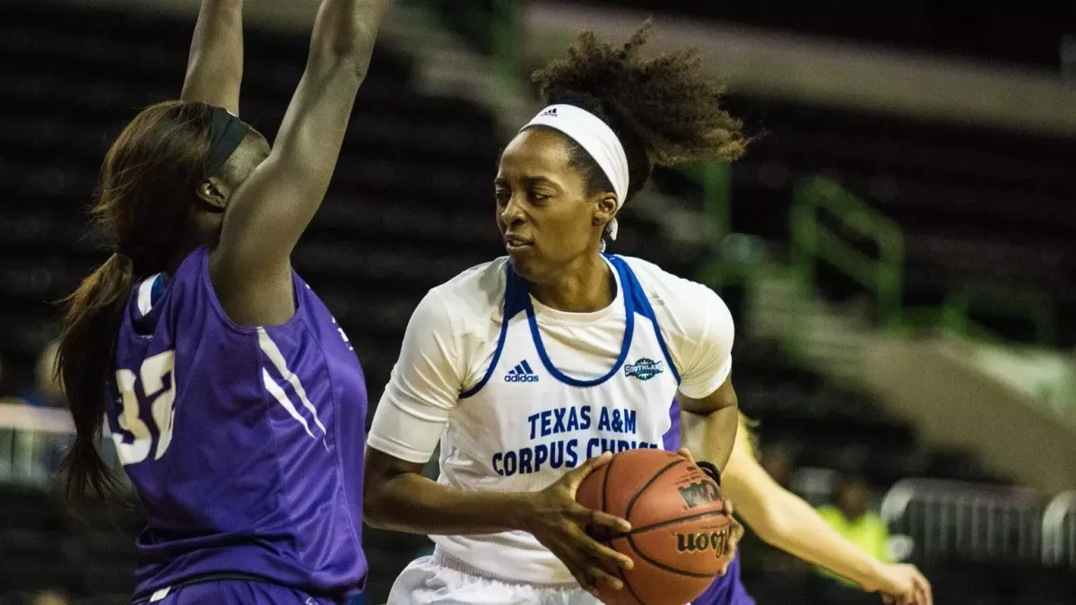 Parking Texas A&M Corpus Christi Islanders at Houston Christian Huskies Womens Basketball
