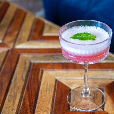 Etta Jeanne | Cocktails & Provisions