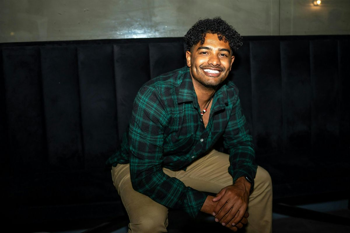 Yemeni-American comedian AhmedLovesBread Live in Berlin