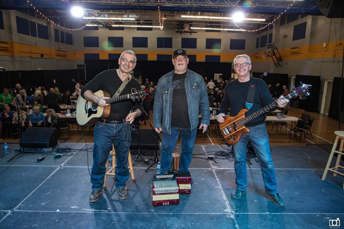 S\u00edoch\u00e1na TRIO at Frosty Festival\u2019s Cold Plate Dinner and Irish Pub Night